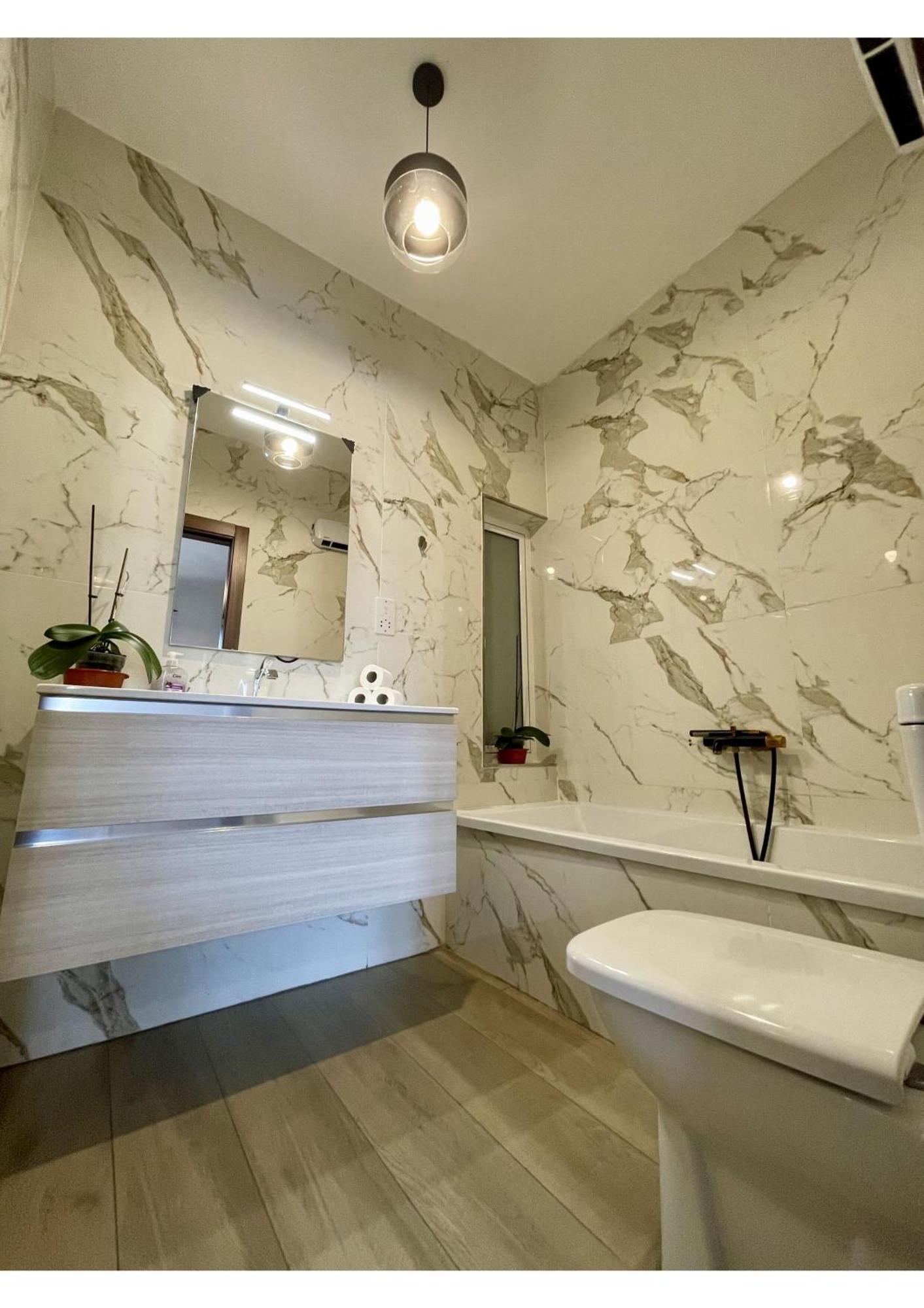 Airport Accommodation Bedroom With Bathroom Self Check In And Self Check Out Air-Condition Included Mqabba Экстерьер фото